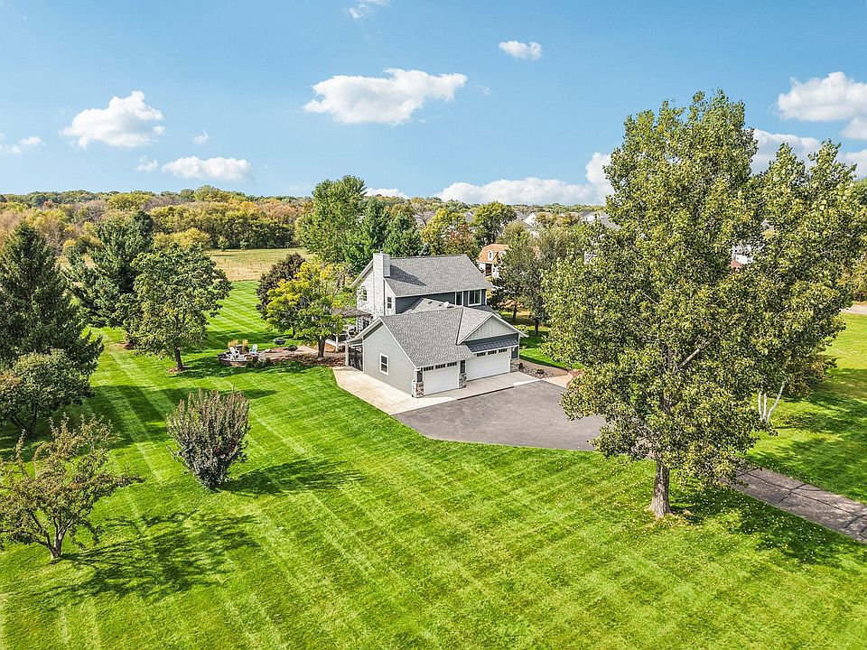 1st image of 13651 Pineview Ln N