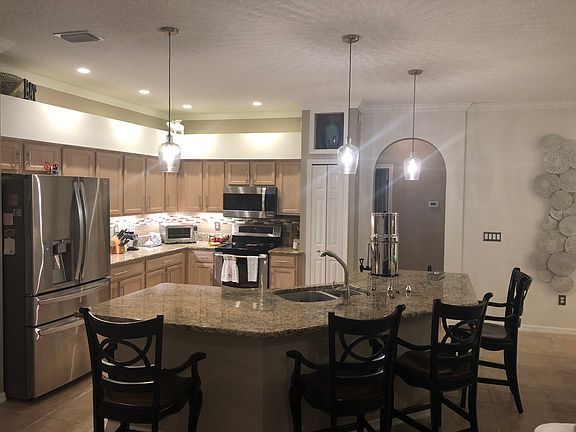 3rd image of 16114 Muirfield Dr