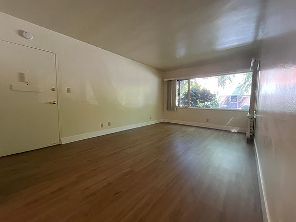4th image of 1622 N St APT 101