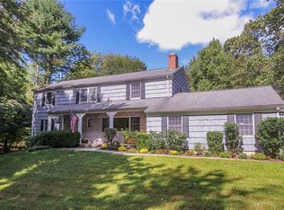 120 Mustato Rd, Katonah, NY 10536