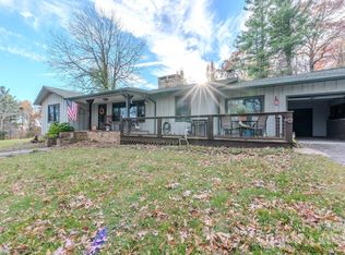 127 Reid Queen Dr, Little Switzerland, NC 28749