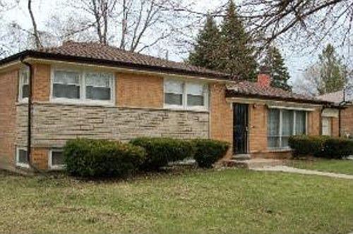 2nd image of 16115 University Ave