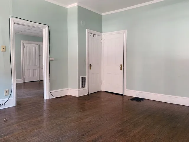 1201 Green St - 4 — Photo 4