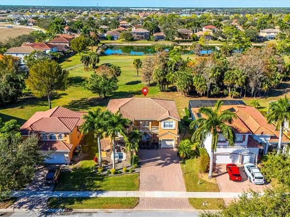2135 Par DR, NAPLES, FL 34120