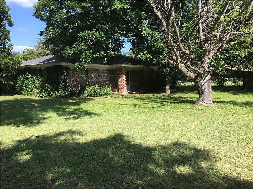 2nd image of 2789 S Us Highway 281