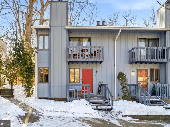 51 Harwood Ln #Bb, Clementon, NJ 08021