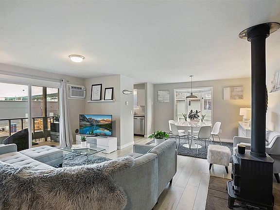 4th image of 4407 S Sheri Ct