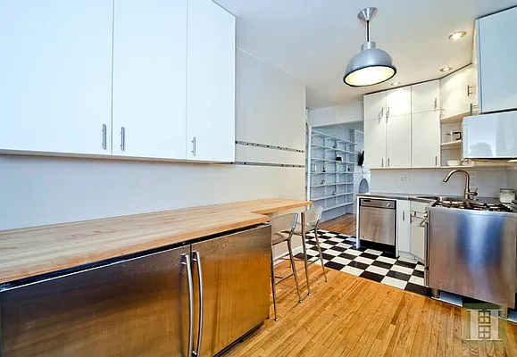 Sold by Halstead Real Estate | media 6