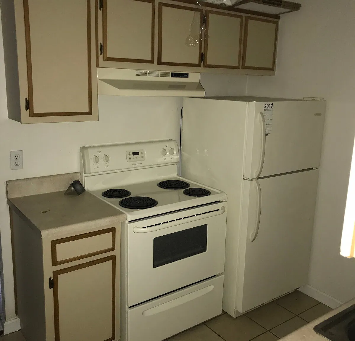 1 bed, 1.0 bath, 640 sqft, $1,050 — Photo 4
