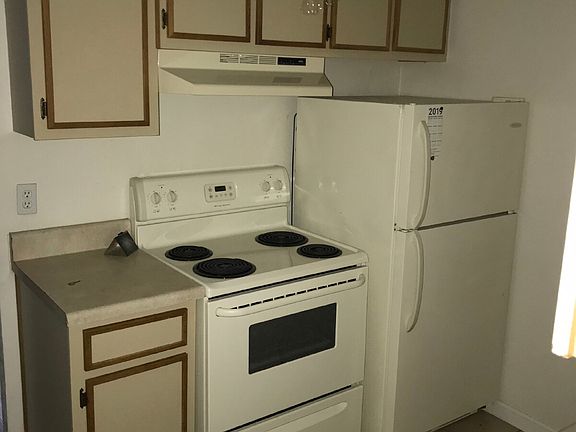 4th image of 2530 Mar Ct