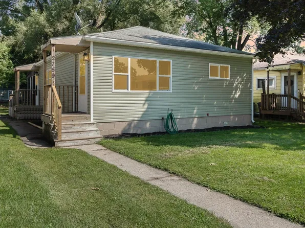 2759 Vanderburg St, Lake Station, IN 46405