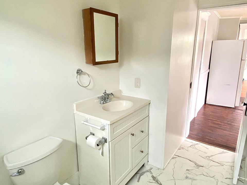 2nd image of 38 Pratt St #1