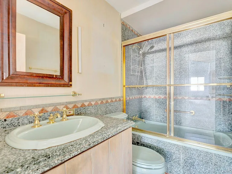 367 Seabreeze Ct — Photo 15