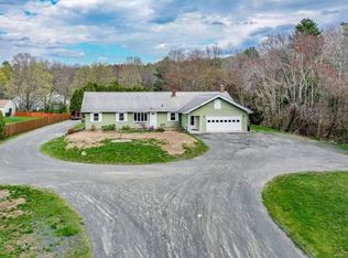 771 E Mountain Rd, Westfield, MA 01085