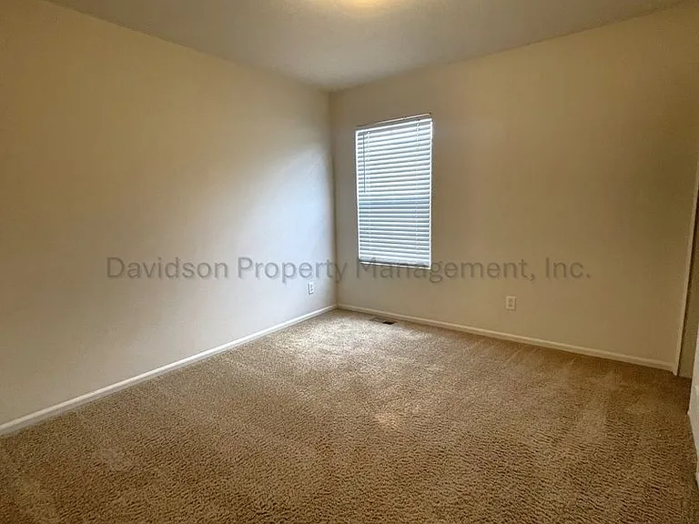 2489 Gilpin Ave — Photo 12