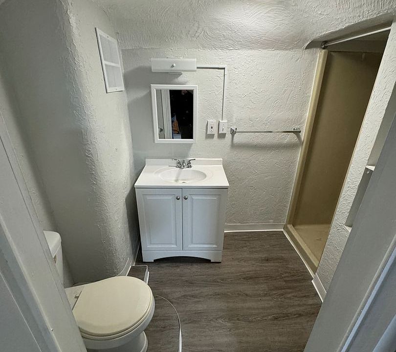 272 North Main Street 272 N Main St North Brookfield MA Zillow