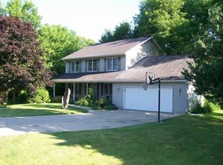 27902 100th St, Trevor, WI 53179