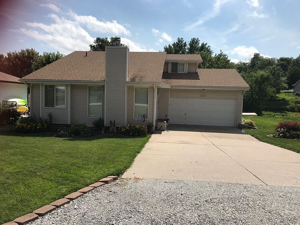1st image of 809 Otter Ct