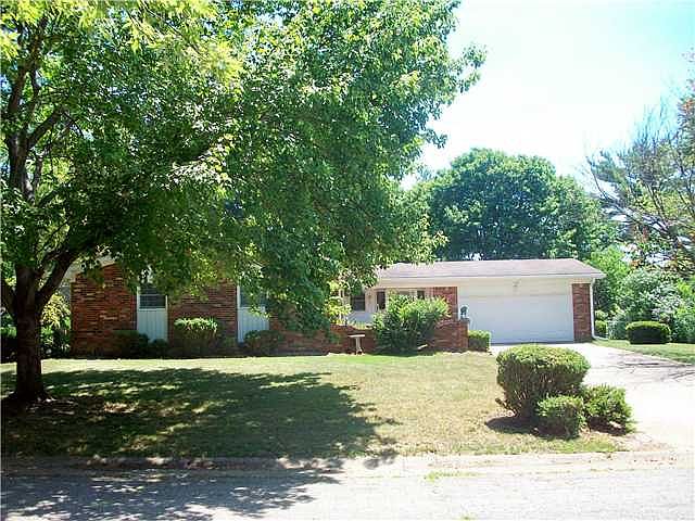 1st image of 809 Fernwood Ct