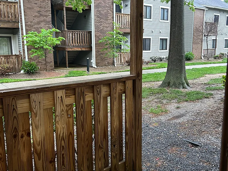 707 Ravens Crest Dr — Photo 17