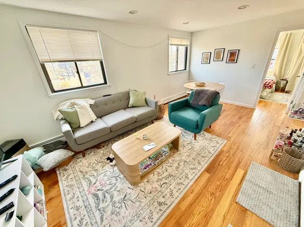 9 Boston St #2, Boston, MA 02127