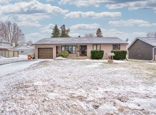 520 Victoria St, Minto, ON N0G 2P0