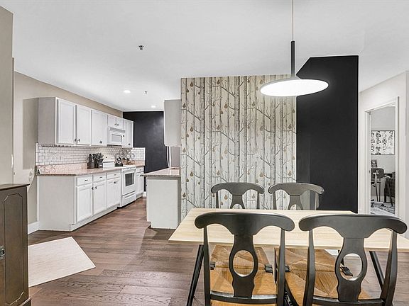 3rd image of 200 Market St Unit 3010