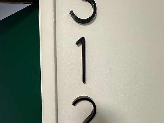5th image of 5118 De Longpre Ave APT 312