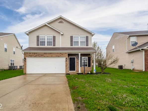 2416 Meadow Bend Dr, Columbus, IN 47201