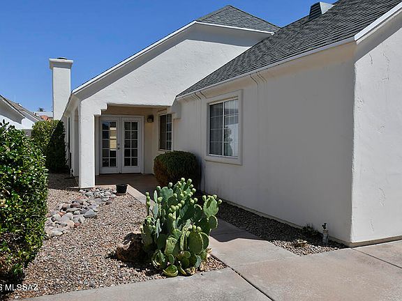 3rd image of 4422 La Corte Dr