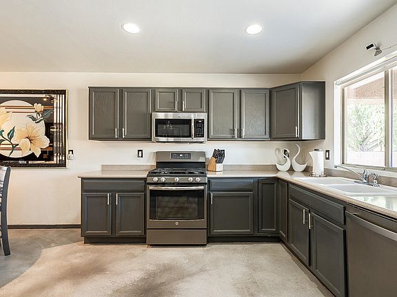 5th image of 12972 N Steamboat Dr