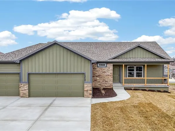 1313 N Holland Dr, Independence, MO 64056