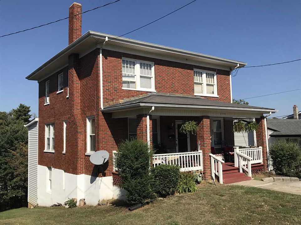 2nd image of 2115 Hanover Ave NW
