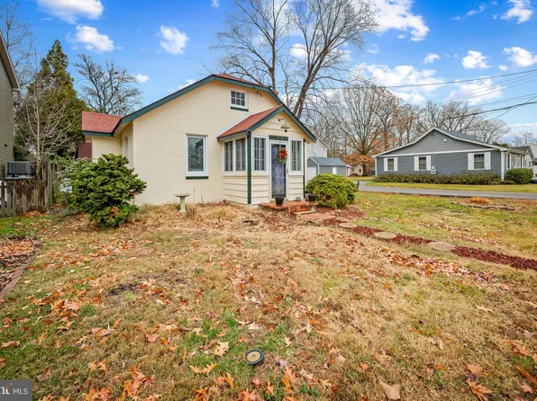 1234 Pine Ave, Shady Side, MD 20764