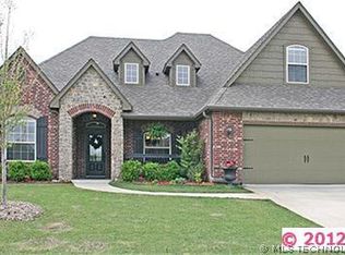 3194 E 144th Pl, Bixby, OK 74008