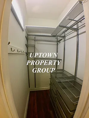 Rented by Uptown Property Group | media 33