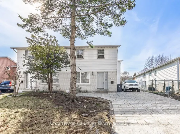 54 Tuscarora Dr, Toronto, ON