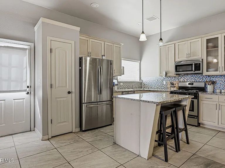 3853 Loma Brisa Dr — Photo 9