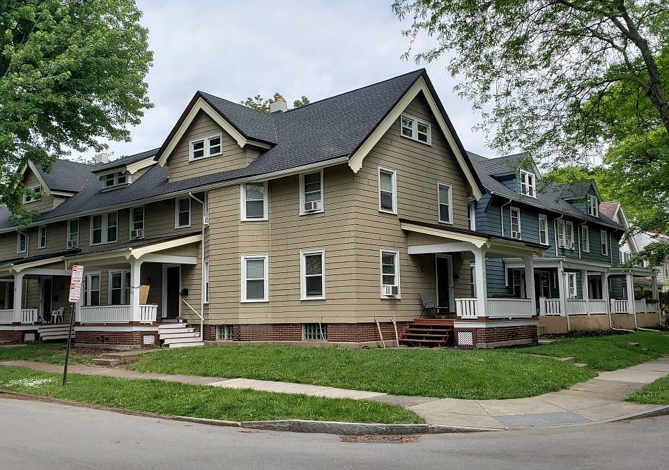 Ideally located at corner of Harvard and Girard St.