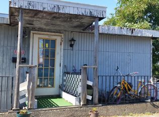 1069 N Shore Rd, Revere, MA 02151