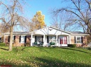 20 Mill Spting Ct, St Peters, MO 63376