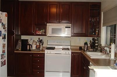 2nd image of 5311 Privet Ln