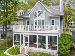 76632 Fieldstone Cir, South Haven, MI 49090