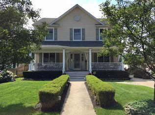 7 Lakeside Ave, Rumson, NJ 07760