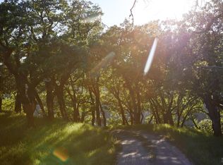 10850 Tomki Rd, Redwood Valley, CA 95470