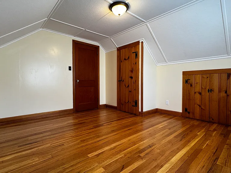 406 Oakwood Ave — Photo 15