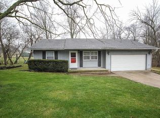 521 Woodland Ct, Mount Zion, IL 62549