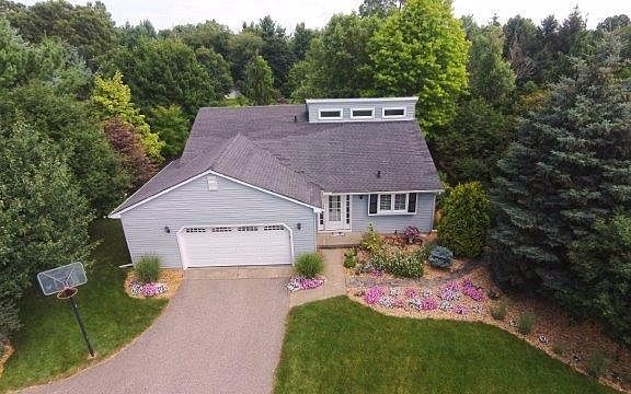 2nd image of 5621 Nature Ct