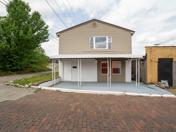 400 Crump St, Russell, KY 41169