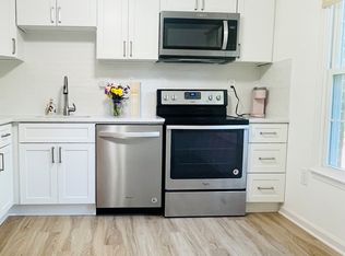 2411 Albot Rd, Reston, VA 20191